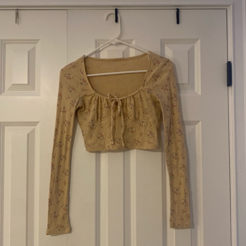 Aeropostale Long sleeve crop top